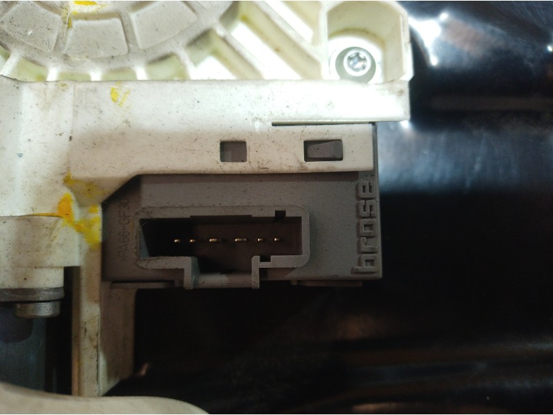 Recambio de elevalunas delantero izquierdo para land rover discovery v6 td hse referencia OEM IAM 964200100 964200100 964200100