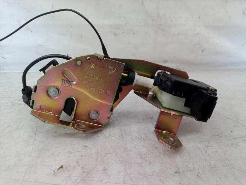 Recambio de cerradura maletero / porton para volkswagen touareg (7la) tdi r5 referencia OEM IAM 7L6827505D 7L6827505D 7L6827505