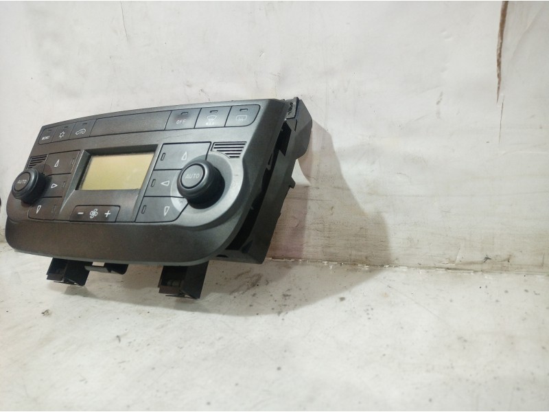 Recambio de mando climatizador para fiat punto (199) easy referencia OEM IAM 735447949 735447949 A83014000