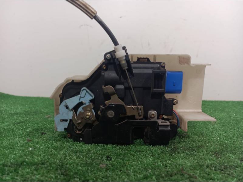 Recambio de cerradura puerta delantera izquierda para volkswagen touareg (7la) tdi r5 referencia OEM IAM 7L0837089 7L0837089 7L0
