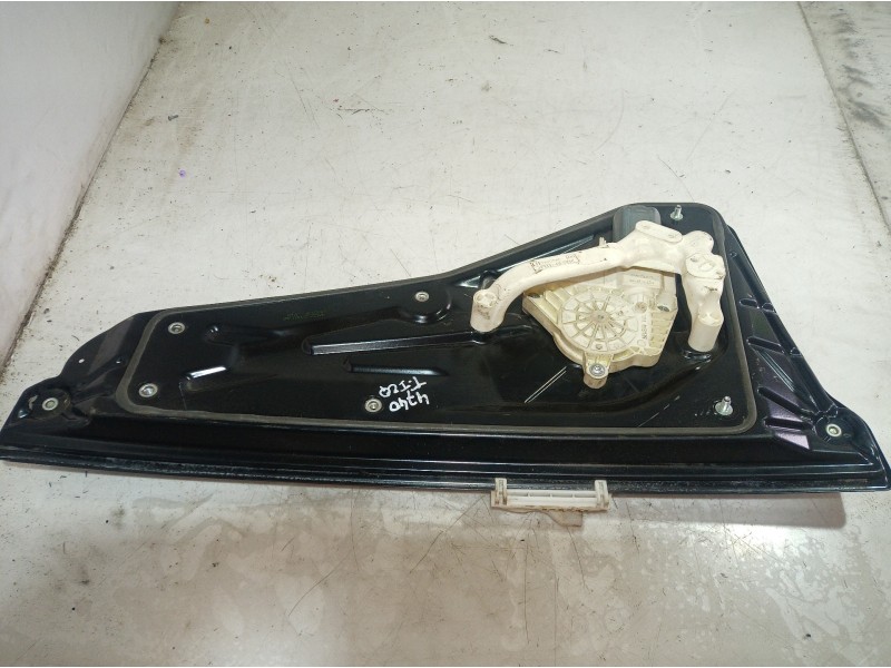 Recambio de elevalunas trasero izquierdo para land rover discovery v6 td hse referencia OEM IAM 4H2227001 4H2227001 4H2227001