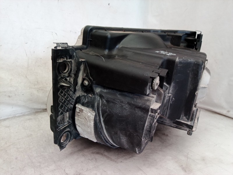 Recambio de faro derecho para land rover discovery v6 td hse referencia OEM IAM XBC001062 XBC001062 5H2213W029