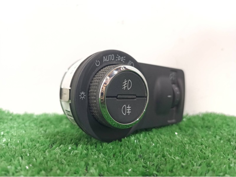 Recambio de mando luces para opel astra j sports tourer sport referencia OEM IAM 13268707 13268707 251504