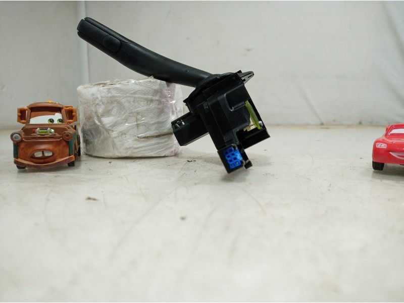 Recambio de mando limpia para volkswagen golf v berlina (1k1) trendline referencia OEM IAM 1K0953519 1K0953519 1K0953519