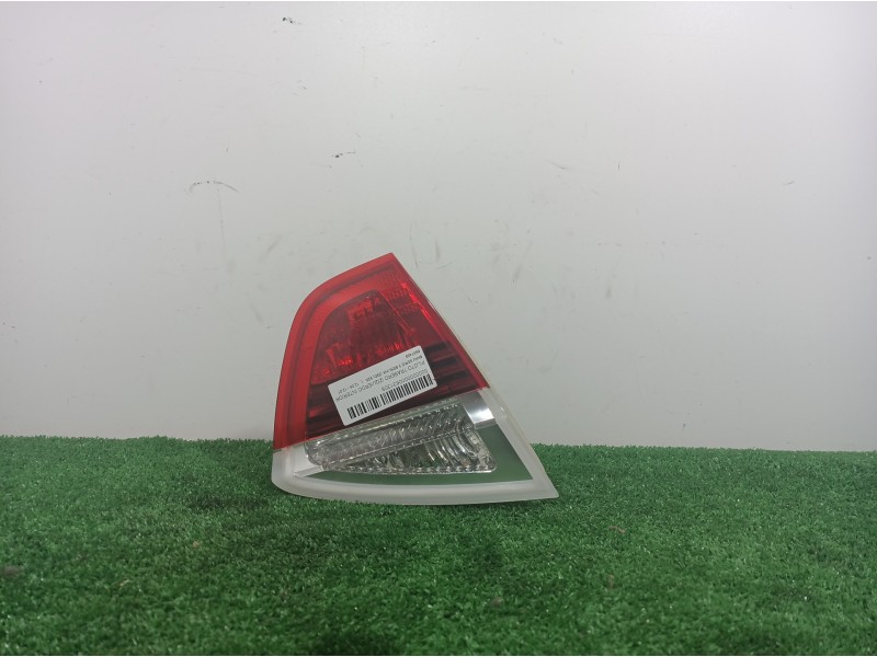 Recambio de piloto trasero izquierdo interior para bmw serie 3 berlina (e90) 325i referencia OEM IAM 6937459  