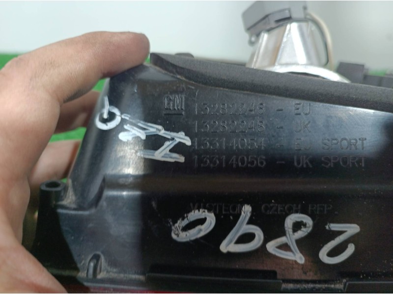 Recambio de piloto trasero maletero izquierdo para opel astra j sports tourer sport referencia OEM IAM 366900804 366900804 13282