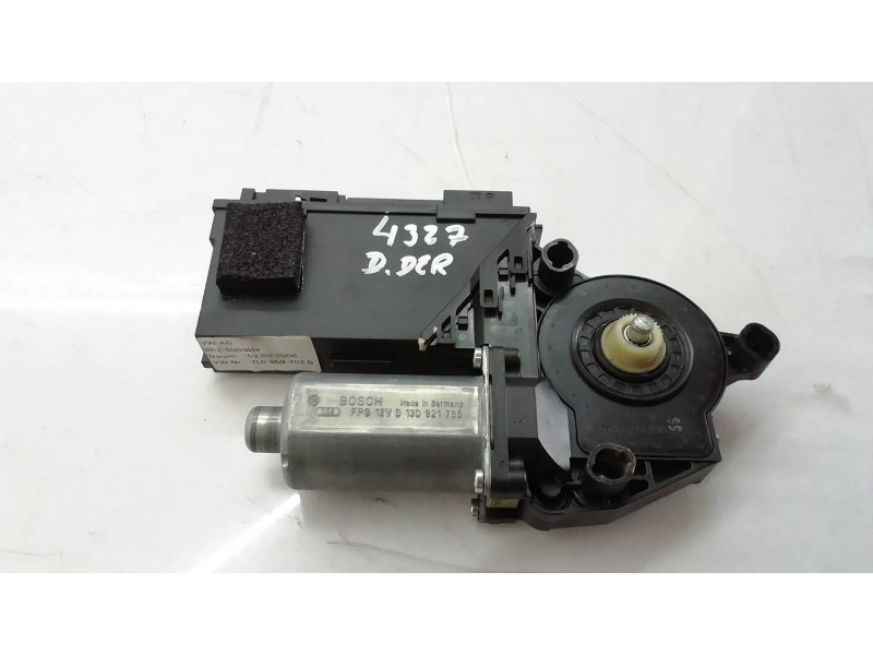 Recambio de motor elevalunas delantero derecho para volkswagen touareg (7la) tdi r5 referencia OEM IAM 0130821765 0130821765 013