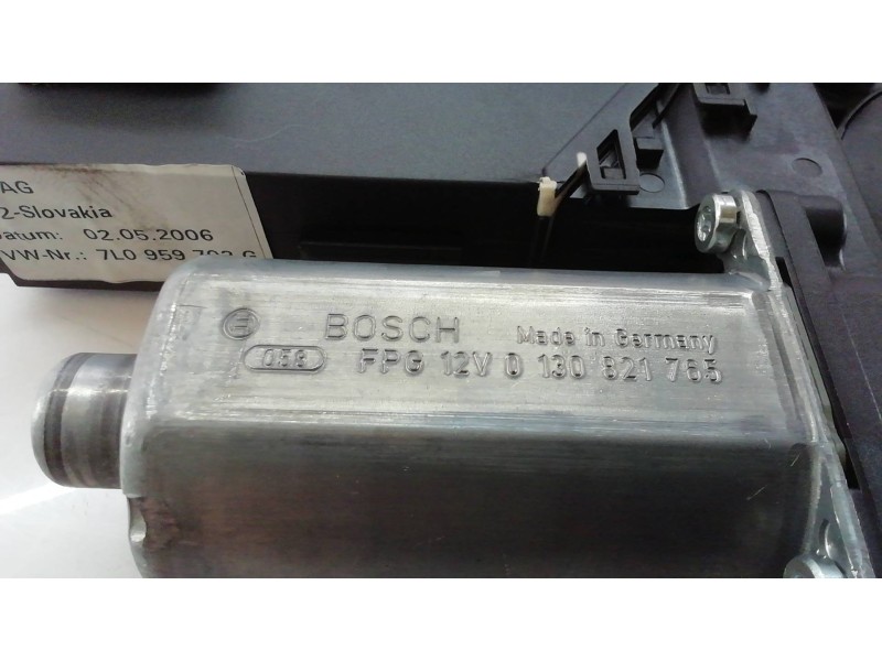 Recambio de motor elevalunas delantero derecho para volkswagen touareg (7la) tdi r5 referencia OEM IAM 0130821765 0130821765 013