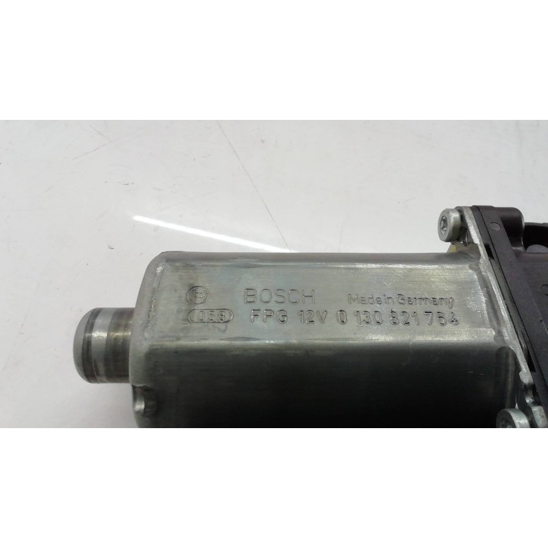 Recambio de motor elevalunas delantero izquierdo para volkswagen touareg (7la) tdi r5 referencia OEM IAM 0130821764 0130821764 0