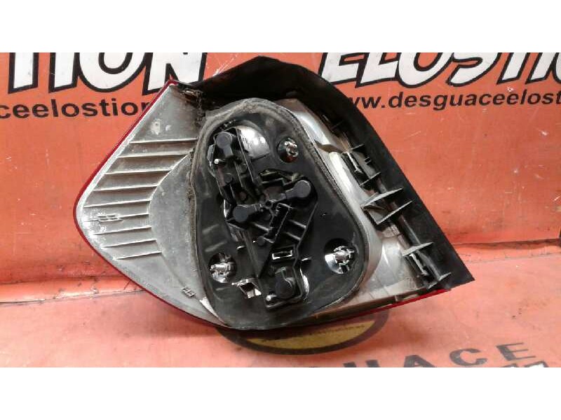 Recambio de piloto trasero derecho para bmw serie 1 berlina (e81/e87) 118d referencia OEM IAM   