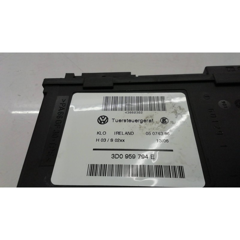 Recambio de motor elevalunas trasero derecho para volkswagen touareg (7la) tdi r5 referencia OEM IAM 0130821764 0130821764 01308