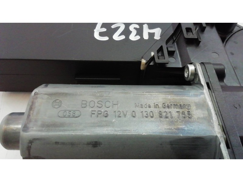 Recambio de motor elevalunas trasero izquierdo para volkswagen touareg (7la) tdi r5 referencia OEM IAM 7L0959703 7L0959703 7L095