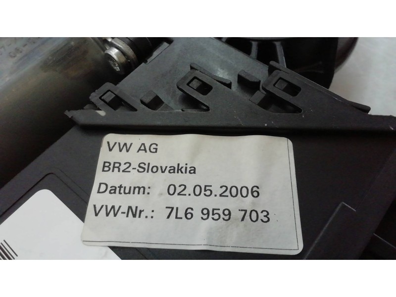 Recambio de motor elevalunas trasero izquierdo para volkswagen touareg (7la) tdi r5 referencia OEM IAM 7L0959703 7L0959703 7L095