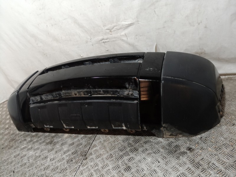 Recambio de paragolpes delantero para land rover discovery v6 td hse referencia OEM IAM   