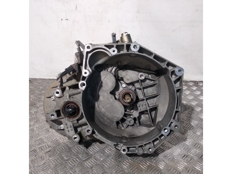 Recambio de caja cambios para opel zafira b cosmo referencia OEM IAM 55192042 55192042 55192042