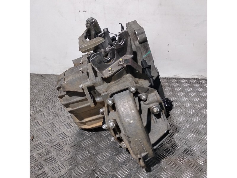 Recambio de caja cambios para opel zafira b cosmo referencia OEM IAM 55192042 55192042 55192042