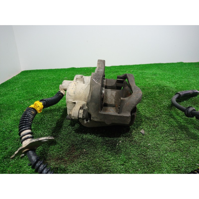 Recambio de pinza freno delantera derecha para land rover discovery v6 td hse referencia OEM IAM 29391 29391 29391