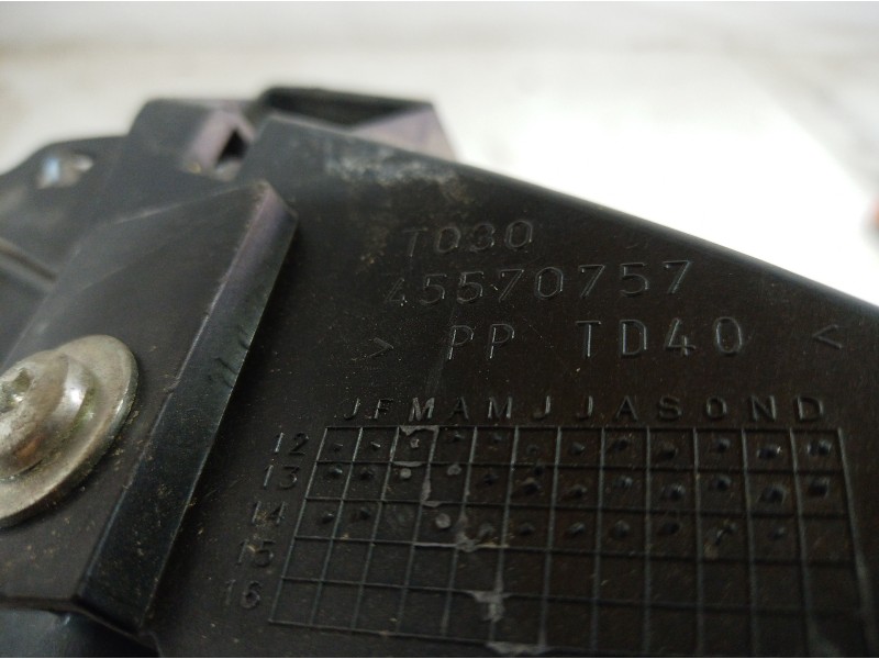 Recambio de faro izquierdo para peugeot bipper básico referencia OEM IAM 45570757 45570757 45570757