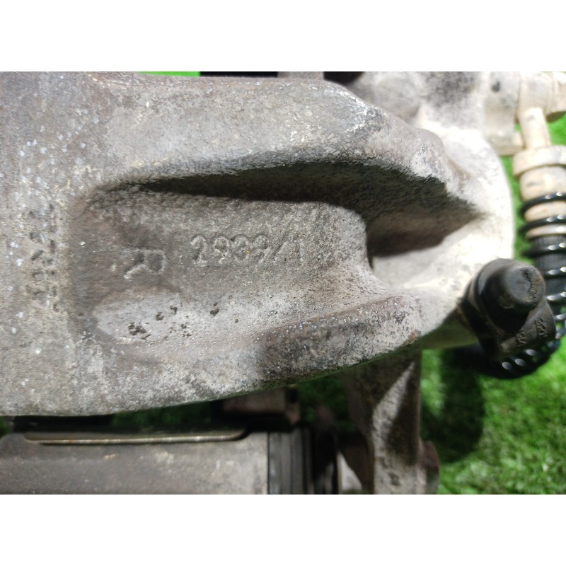 Recambio de pinza freno delantera derecha para land rover discovery v6 td hse referencia OEM IAM 29391 29391 29391