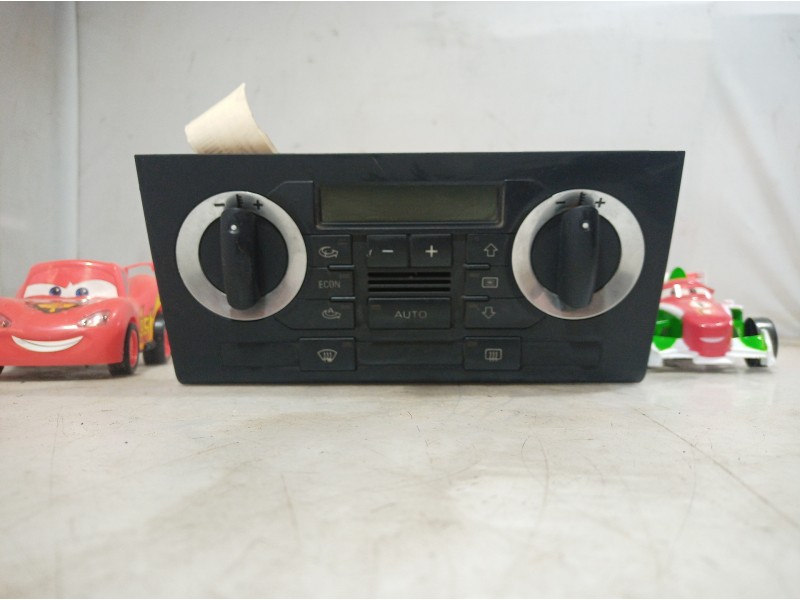 Recambio de mando climatizador para audi a3 (8p) 2.0 tdi ambiente referencia OEM IAM 8P0820043D 8P0820043D 8P0820043D