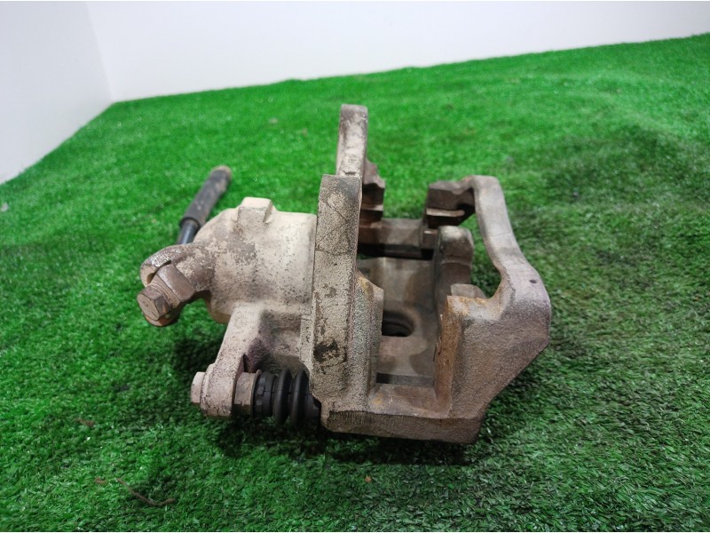 Recambio de pinza freno trasera izquierda para land rover discovery v6 td hse referencia OEM IAM 2895B 2895B 2895B