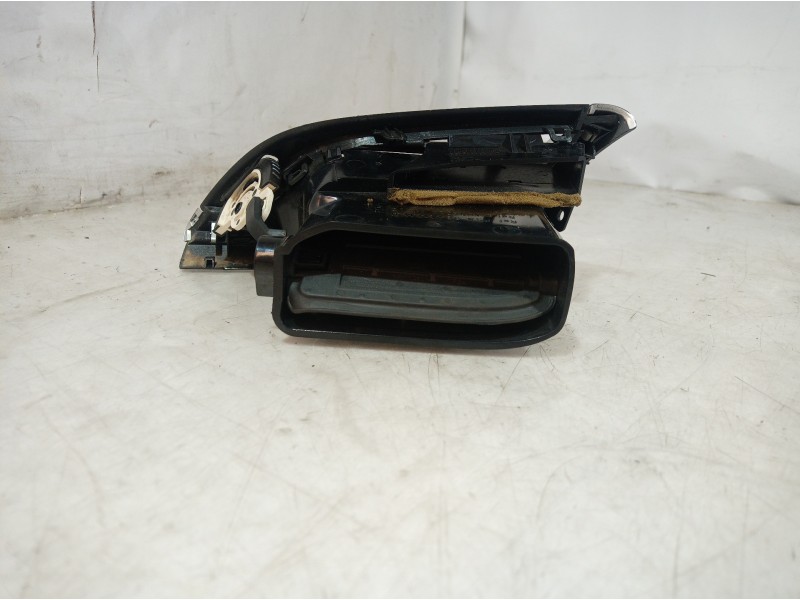 Recambio de rejilla aireadora para peugeot 207 sw referencia OEM IAM 96724794ZD 96724794ZD 96724794ZD