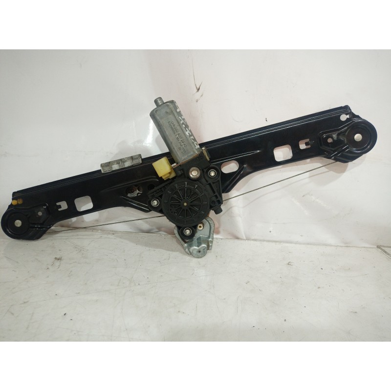 Recambio de elevalunas trasero izquierdo para mercedes-benz clase c (w203) berlina 220 cdi (la) (203.008) referencia OEM IAM A20