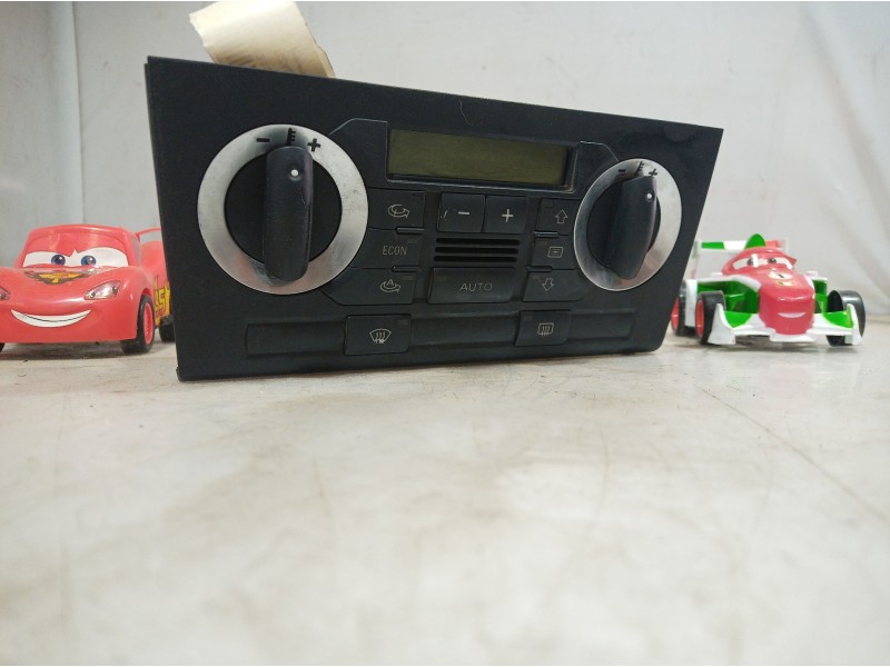Recambio de mando climatizador para audi a3 (8p) 2.0 tdi ambiente referencia OEM IAM 8P0820043D 8P0820043D 8P0820043D