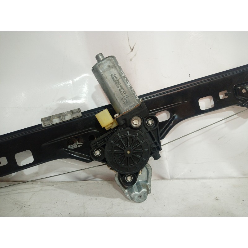 Recambio de elevalunas trasero izquierdo para mercedes-benz clase c (w203) berlina 220 cdi (la) (203.008) referencia OEM IAM A20