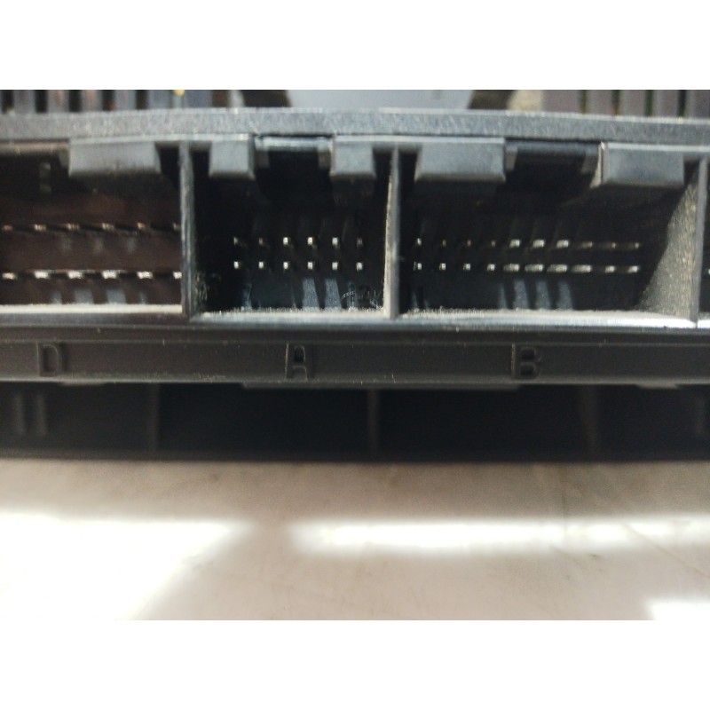 Recambio de mando climatizador para audi a3 (8p) 2.0 tdi ambiente referencia OEM IAM 8P0820043D 8P0820043D 8P0820043D