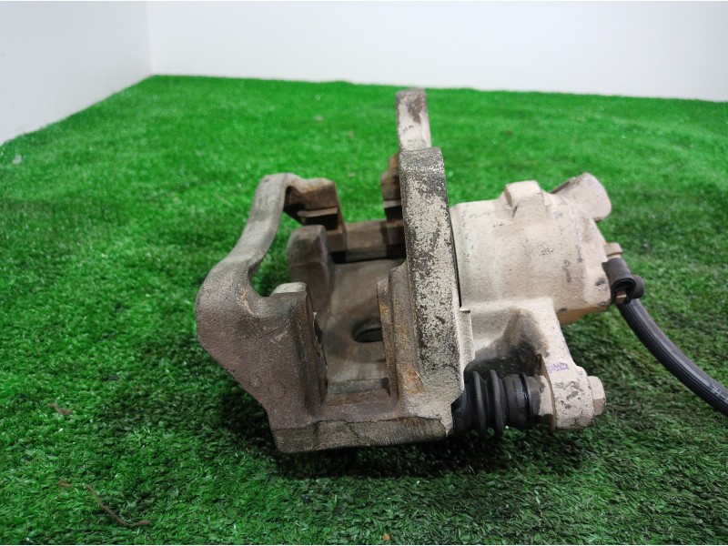 Recambio de pinza freno trasera izquierda para land rover discovery v6 td hse referencia OEM IAM 2895B 2895B 2895B