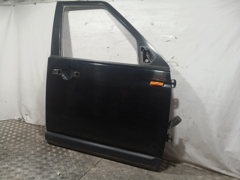 Recambio de puerta delantera derecha para land rover discovery v6 td hse referencia OEM IAM   