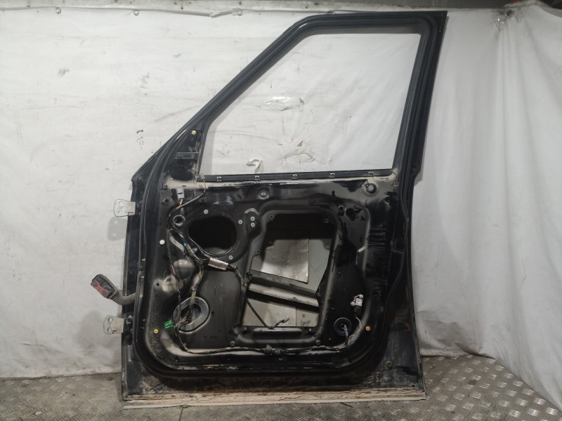 Recambio de puerta delantera derecha para land rover discovery v6 td hse referencia OEM IAM   