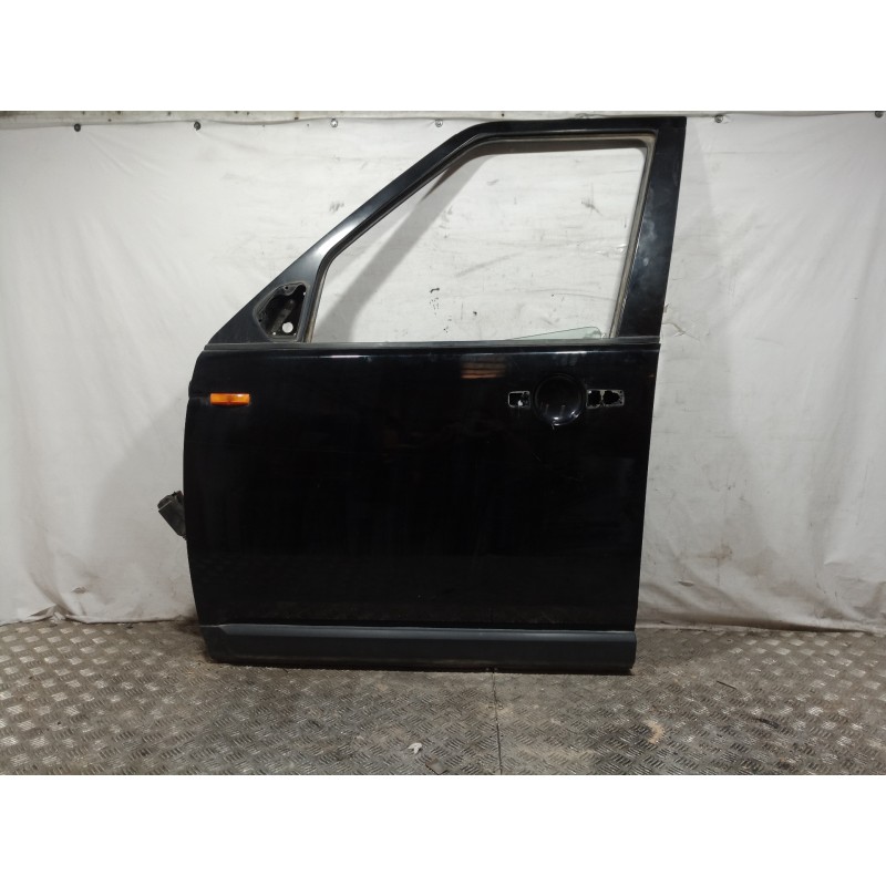 Recambio de puerta delantera izquierda para land rover discovery v6 td hse referencia OEM IAM   