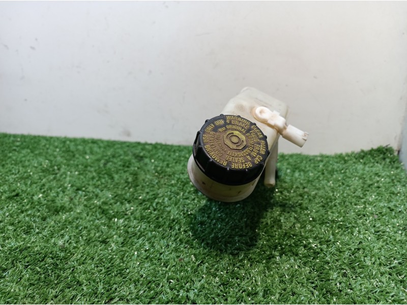 Recambio de bomba freno para toyota yaris (ksp9/scp9/nlp9) básico referencia OEM IAM 03350887541 03350887541 03350887541