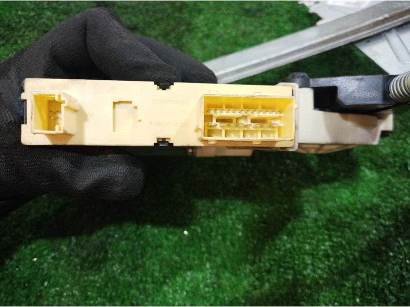 Recambio de elevalunas delantero derecho para peugeot 307 berlina (s2) xr referencia OEM IAM 996388102 996388102 996388102