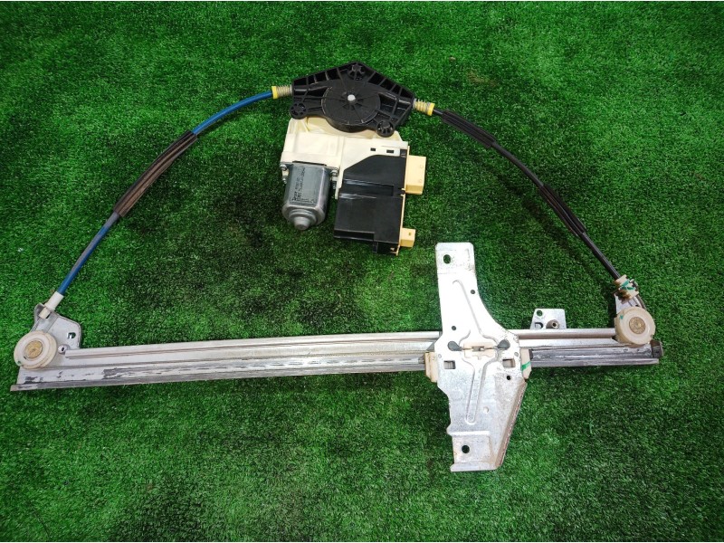 Recambio de elevalunas delantero derecho para peugeot 307 berlina (s2) xr referencia OEM IAM 996388102 996388102 996388102