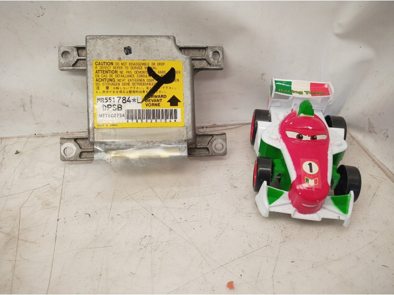 Recambio de centralita airbag para mitsubishi montero (v60/v70) 3.2 di-d avance (5-ptas.) referencia OEM IAM MR551784 MR551784 M