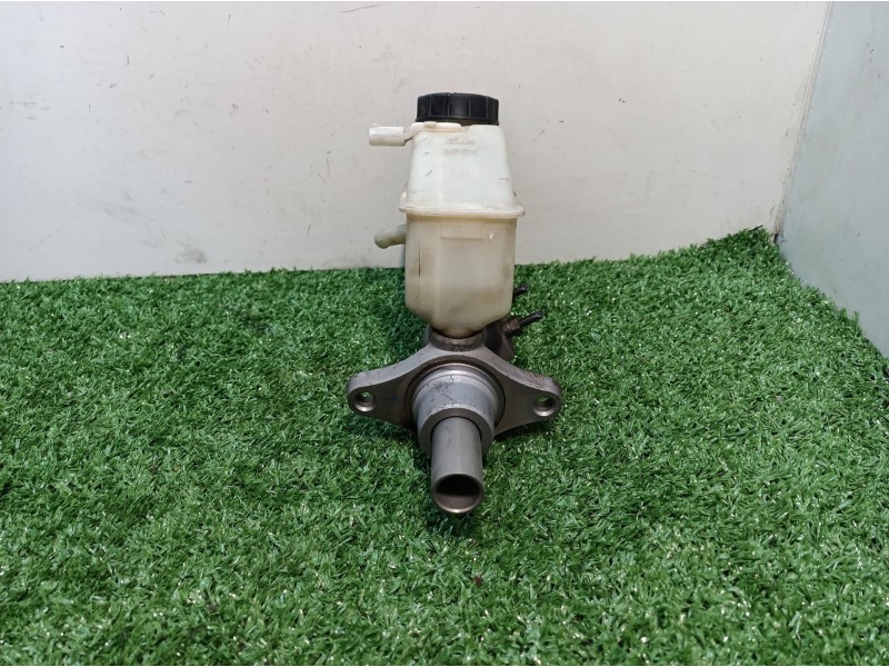 Recambio de bomba freno para toyota yaris (ksp9/scp9/nlp9) básico referencia OEM IAM 03350887541 03350887541 03350887541