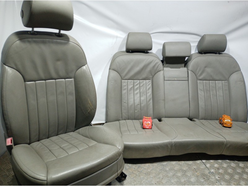Recambio de juego asientos completo para audi a8 (4e2) 4.2 v8 32v fsi referencia OEM IAM   