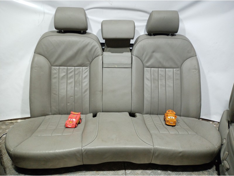 Recambio de juego asientos completo para audi a8 (4e2) 4.2 v8 32v fsi referencia OEM IAM   