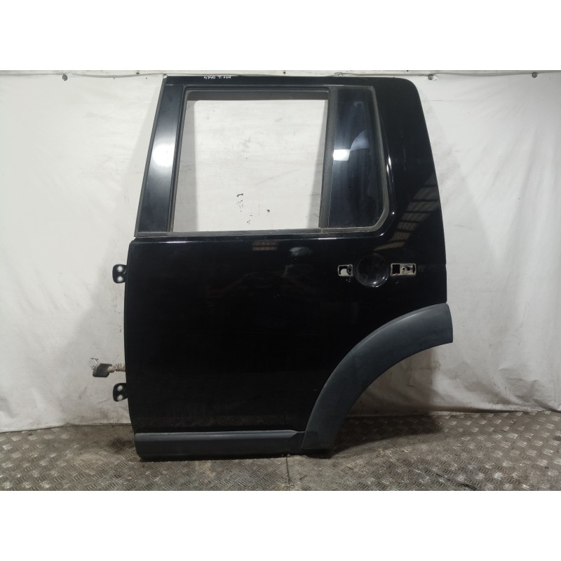 Recambio de puerta trasera izquierda para land rover discovery v6 td hse referencia OEM IAM   