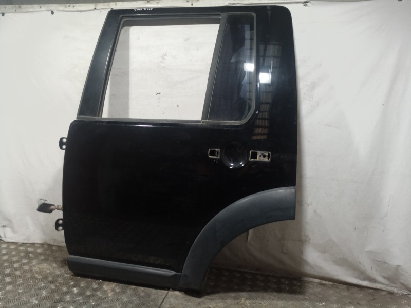 Recambio de puerta trasera izquierda para land rover discovery v6 td hse referencia OEM IAM   