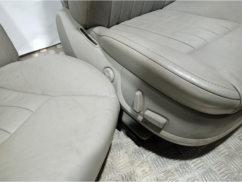 Recambio de juego asientos completo para audi a8 (4e2) 4.2 v8 32v fsi referencia OEM IAM   