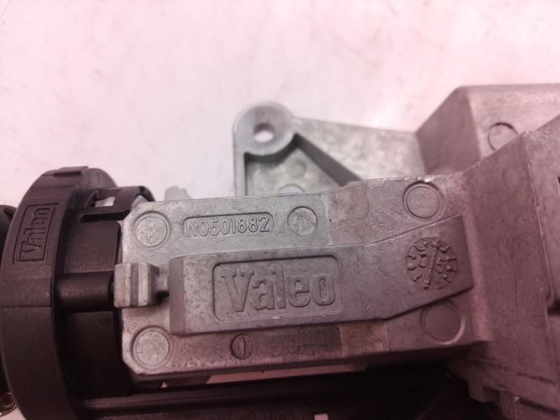 Recambio de conmutador de arranque para opel zafira b cosmo referencia OEM IAM 2421430 2421430 N0501882