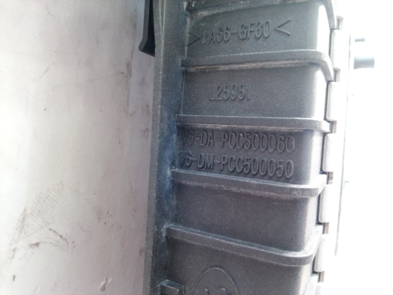 Recambio de radiador agua para land rover discovery v6 td hse referencia OEM IAM PCC500060 PCC500060 PCC500060