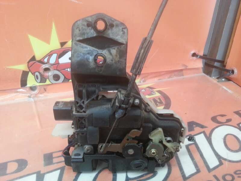 Recambio de cerradura puerta trasera derecha para volkswagen passat berlina (3b3) referencia OEM IAM   