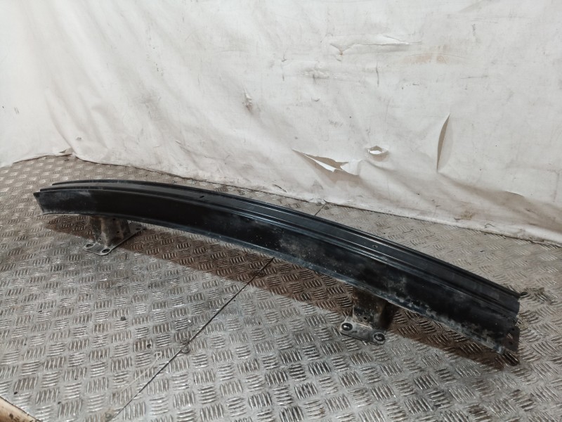 Recambio de refuerzo paragolpes delantero para land rover discovery v6 td hse referencia OEM IAM   