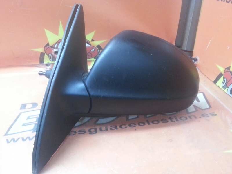 Recambio de retrovisor izquierdo para kia carens referencia OEM IAM   