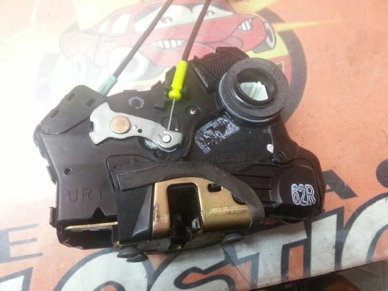 Recambio de cerradura puerta delantera derecha para toyota corolla (e12) referencia OEM IAM   